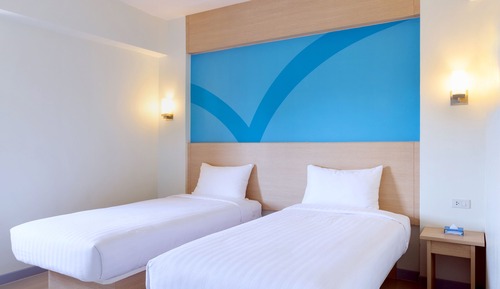 Standard Twin Room