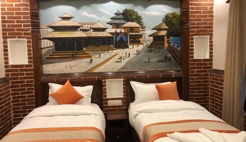 Deluxe Twin Room