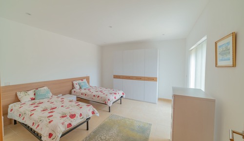 Basic Apartment, Multiple Beds, Sea View