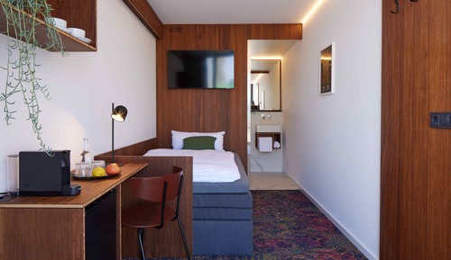 Senior Single Room