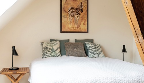 Comfort-Double Room (First Floor) Shared Bathrooms (Ground Floor)