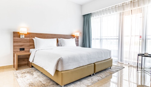 Family Deluxe One Bedroom King