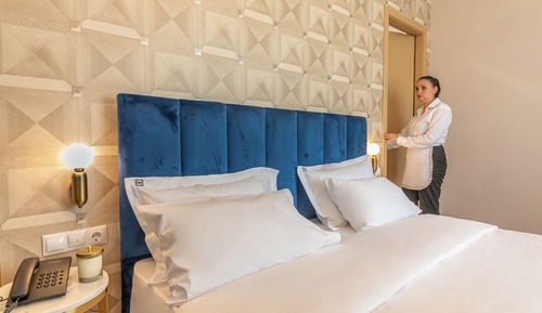 Premium Room