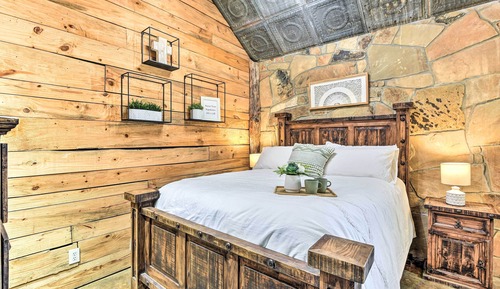 House (5 Bedrooms)