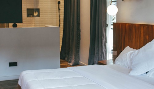 Deluxe Double Room, Courtyard View