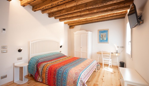 Classic Double Room (Levante)
