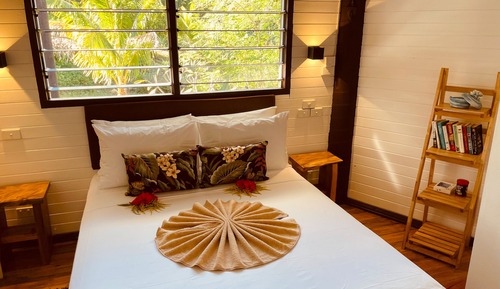Deluxe Villa, 2 Bedrooms, Partial Ocean View