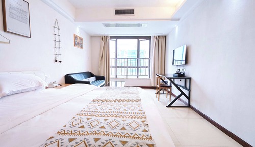City Double Room, Smoking, City View