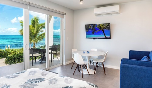 Deluxe Condo, Ocean View