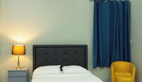 Apt 2 Basic Studio with Window Ground Floor