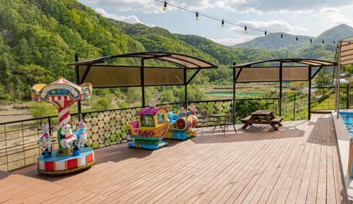 Room (Glamping 7 (pool side))