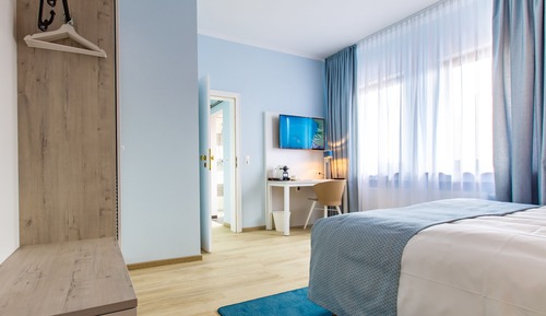 Junior Room