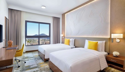 Suite, 3 Bedrooms
