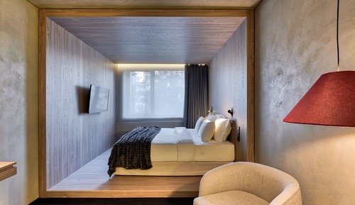 Signature Suite