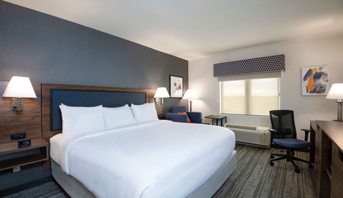 Standard Room, 1 King Bed, Non Smoking