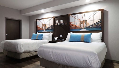 Suite, 2 Queen Beds, Non Smoking, Kitchen (with Sofabed)