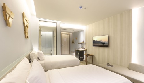 Superior Twin Room