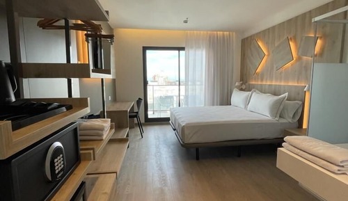 Double Room, Balcony, Partial Ocean View