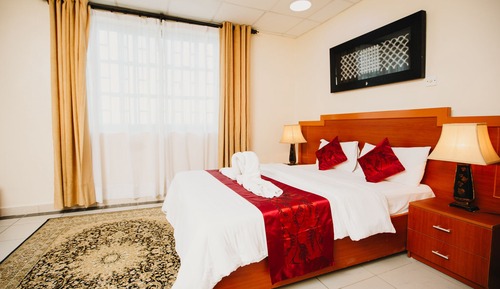 Executive Suite, 2 Twin Beds