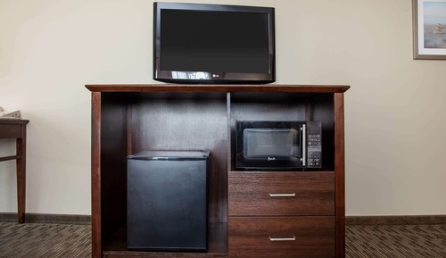 Deluxe Suite, 2 Queen Beds, Non Smoking