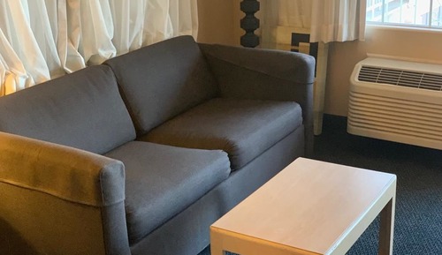Standard Room, 1 King Bed