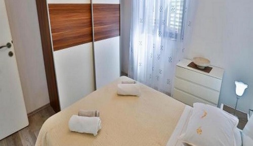 Apartment (One Bedroom Apartment  A3)