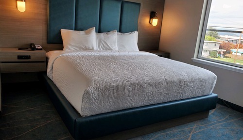 Exclusive Room (Salish Grand Suite)