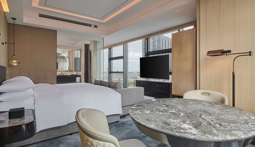 King Corner Executive Room