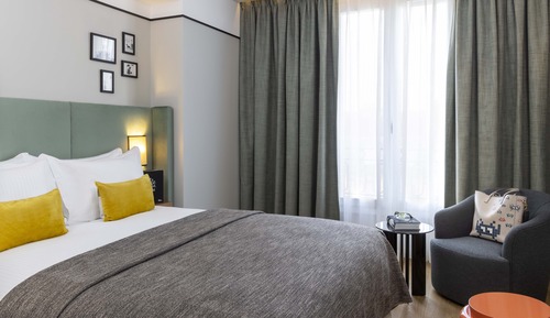 Executive Room