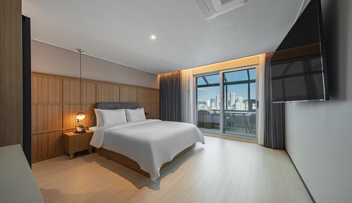 Room (Ocean Terrace (Ocean View + Terrace) )