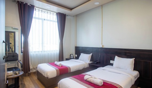 Deluxe Twin Room