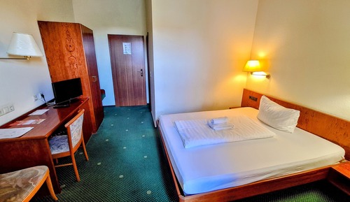 Basic Single Room