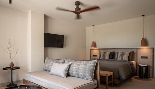 Junior Studio Suite