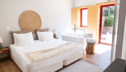 Traditional Suite