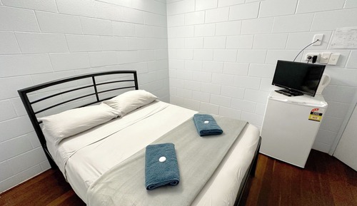 Double room with Shared Bathroom