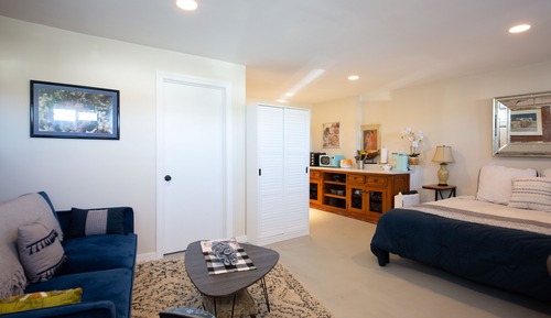 Signature Studio