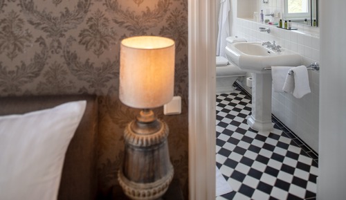 Junior Studio Suite