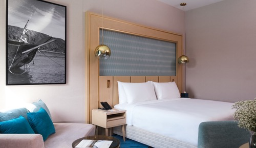 Superior Room, Pool View