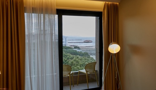 Standard Double Room, Partial Sea View