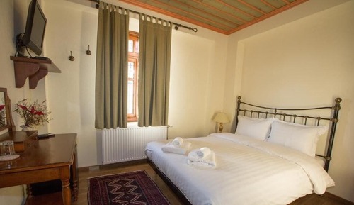 Basic Single Room