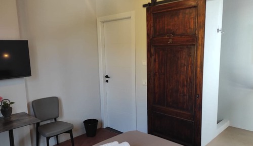 Classic Single Room
