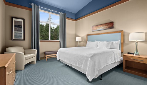Deluxe Room, 1 King Bed