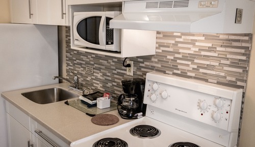Deluxe Suite, 2 Queen Beds, Kitchen