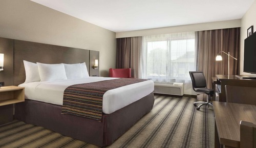 Room, 1 King Bed, Accessible, Non Smoking