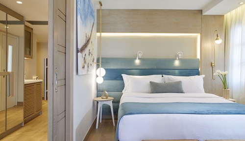 Deluxe Suite Pool or Sea View