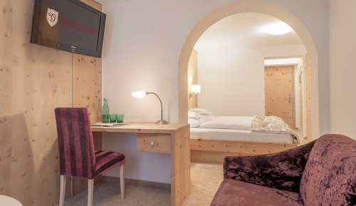 Traditional Suite