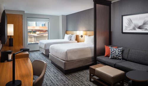 Room, Multiple Beds (High Floor)