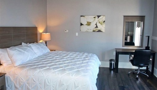 Standard Quadruple Room, Ensuite (Room Five)
