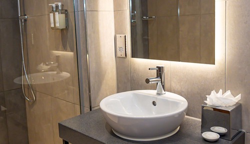 Signature Twin Room