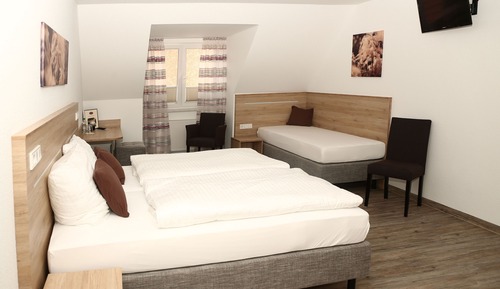 Triple Room